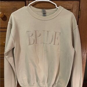Cream 'Bride' Women's Sweatshirt